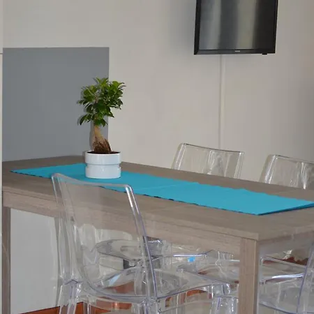 Aparthotel Ca' Dei Vini D'alba Castagnito