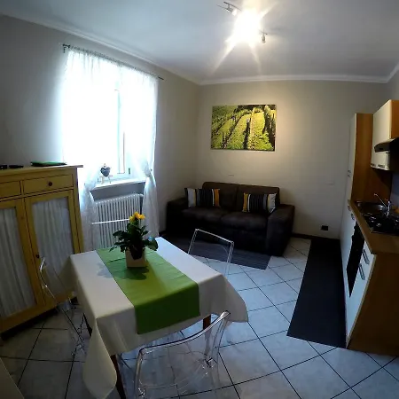 Ca' Dei Vini D'alba Aparthotel